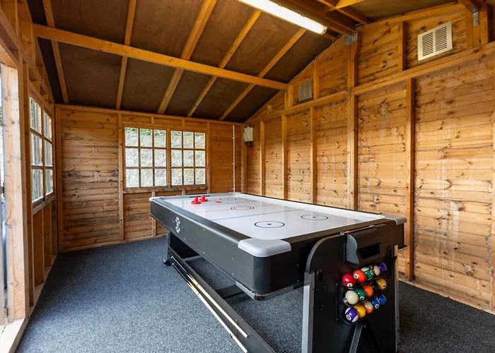 Sandfield House בית נופש *