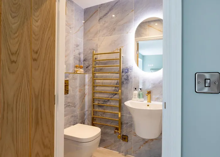 Sandfield House בית נופש *