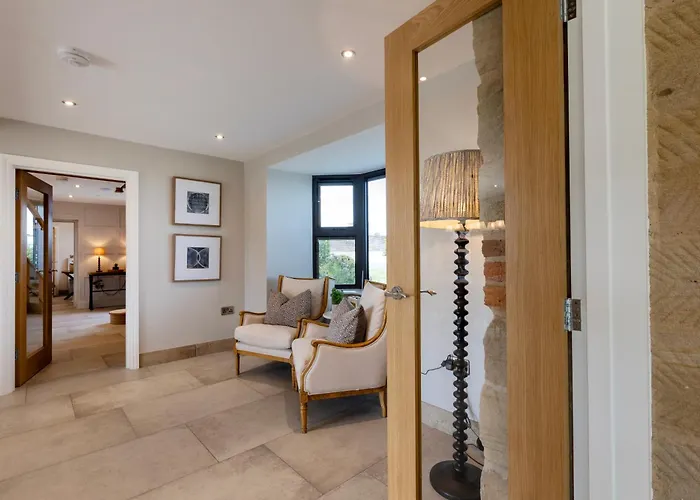 펜션 Sandfield House *