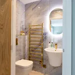 Sandfield House Vakantiehuis *